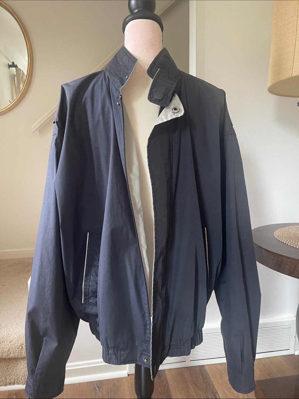 Vintage Perry Ellis Men’s Lightweight Windbreaker Navy/Gray Size Large